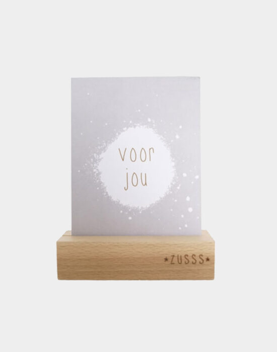 Zusss: Houten kaartenhouder