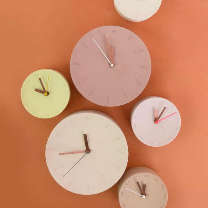 Harm & Elke: Clock large