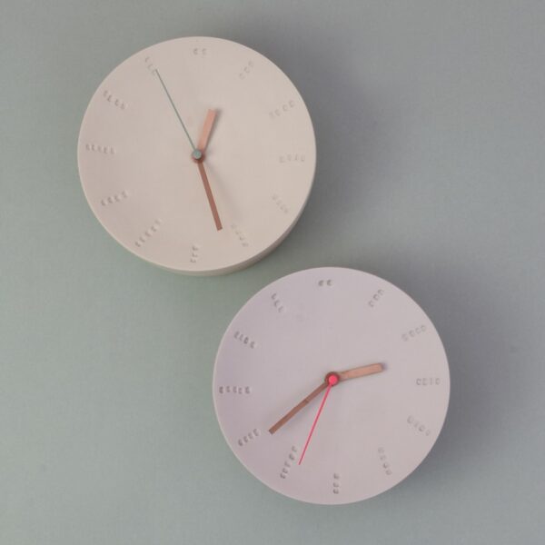 Harm & Elke: Clock large