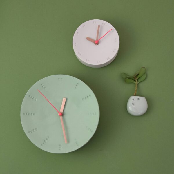 Harm & Elke: Clock large