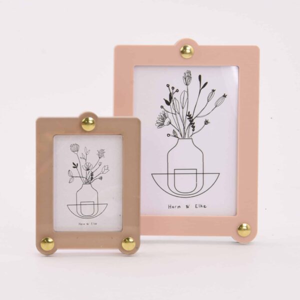 Harm & Elke: Fotokader: Desk small