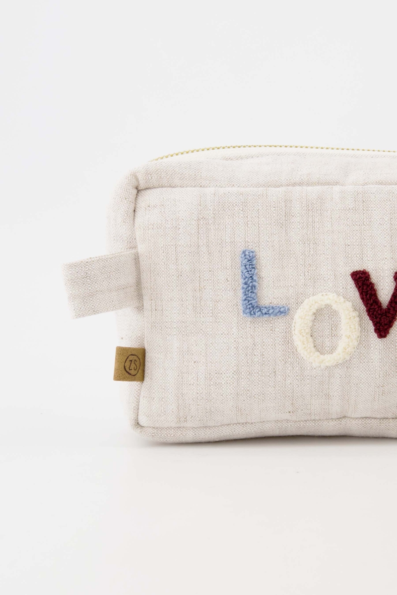 Zusss: Toilettas 'Love'