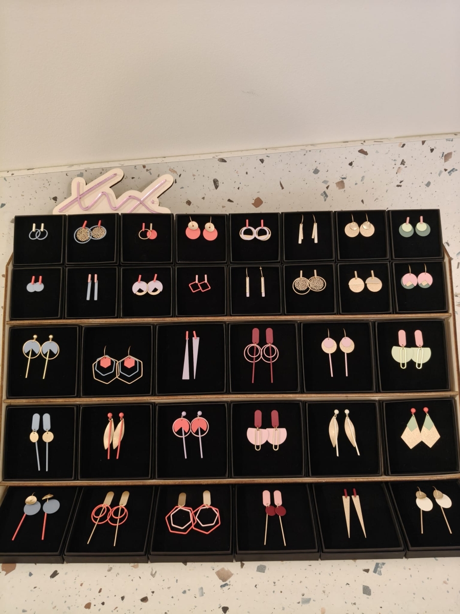 MBE: Stekers ovaal cirkel en staafje blauw/goud