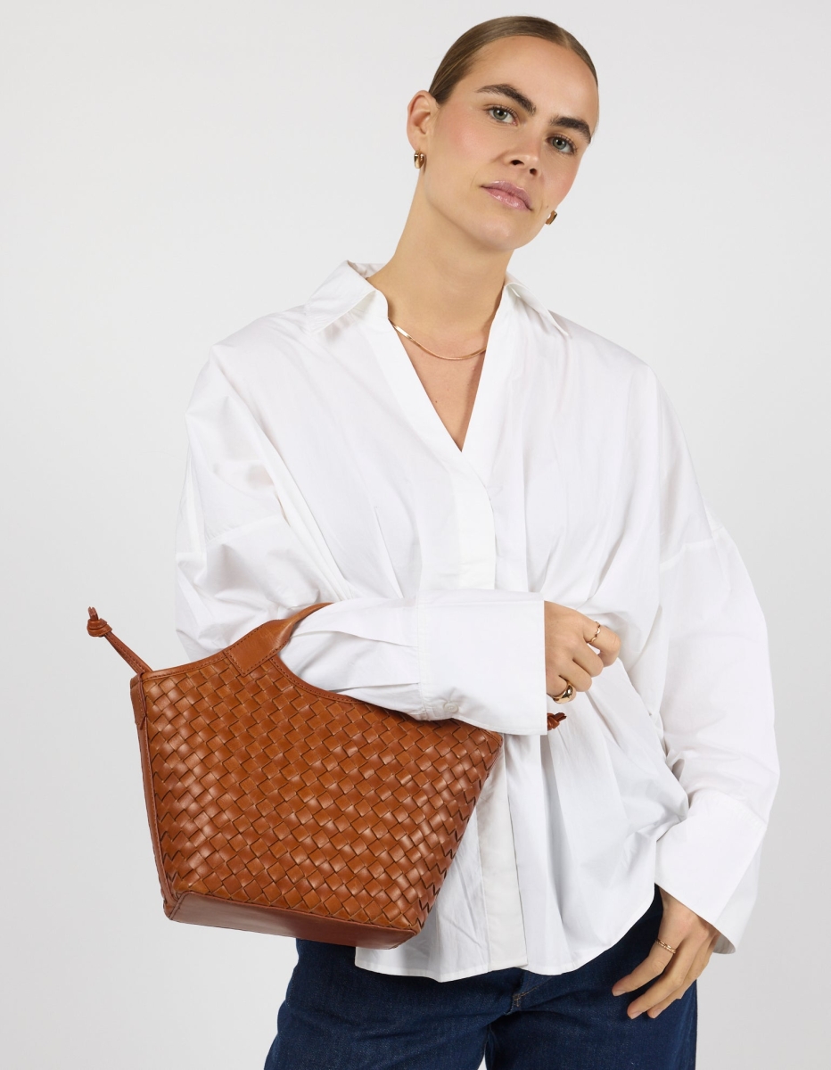 OMyBag: 'Mara' Midi cognac geweven leder