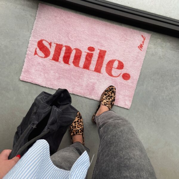 Mad About Mats: 'Perla': Smile