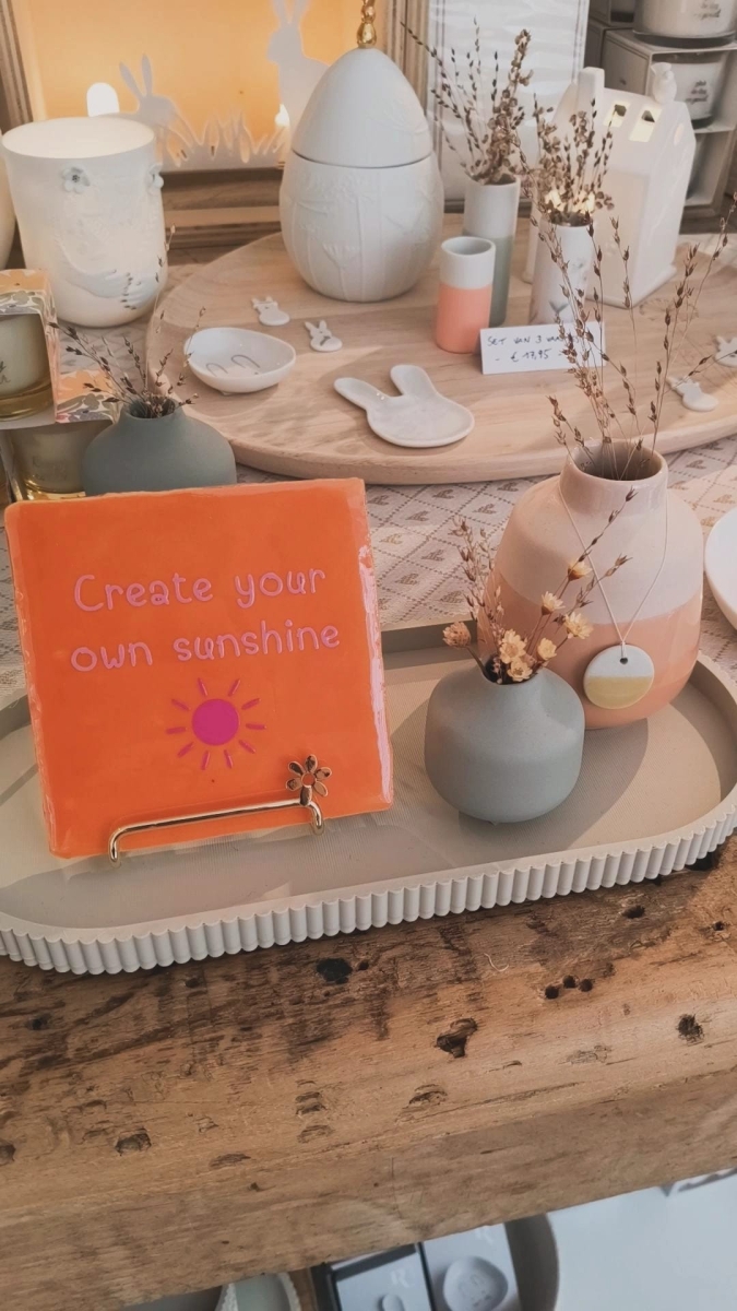 Keramieken tegeltje: 'Create your own sunshine' oranje/warmroze