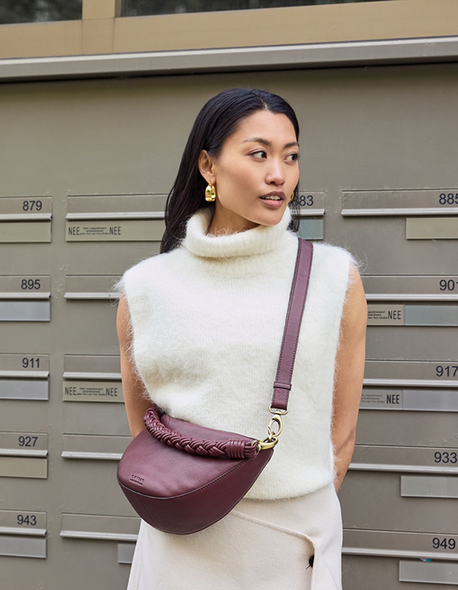 OMyBag: 'Leo' dark cherry leder met extra 'twisted' lits