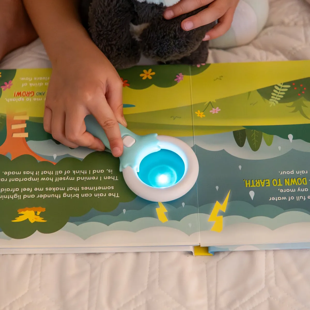 Glo Pals: 'Interactief verlicht verhalenboek': Alex/het weer
