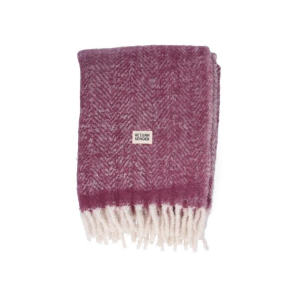 Return to sender: Plaid aubergine