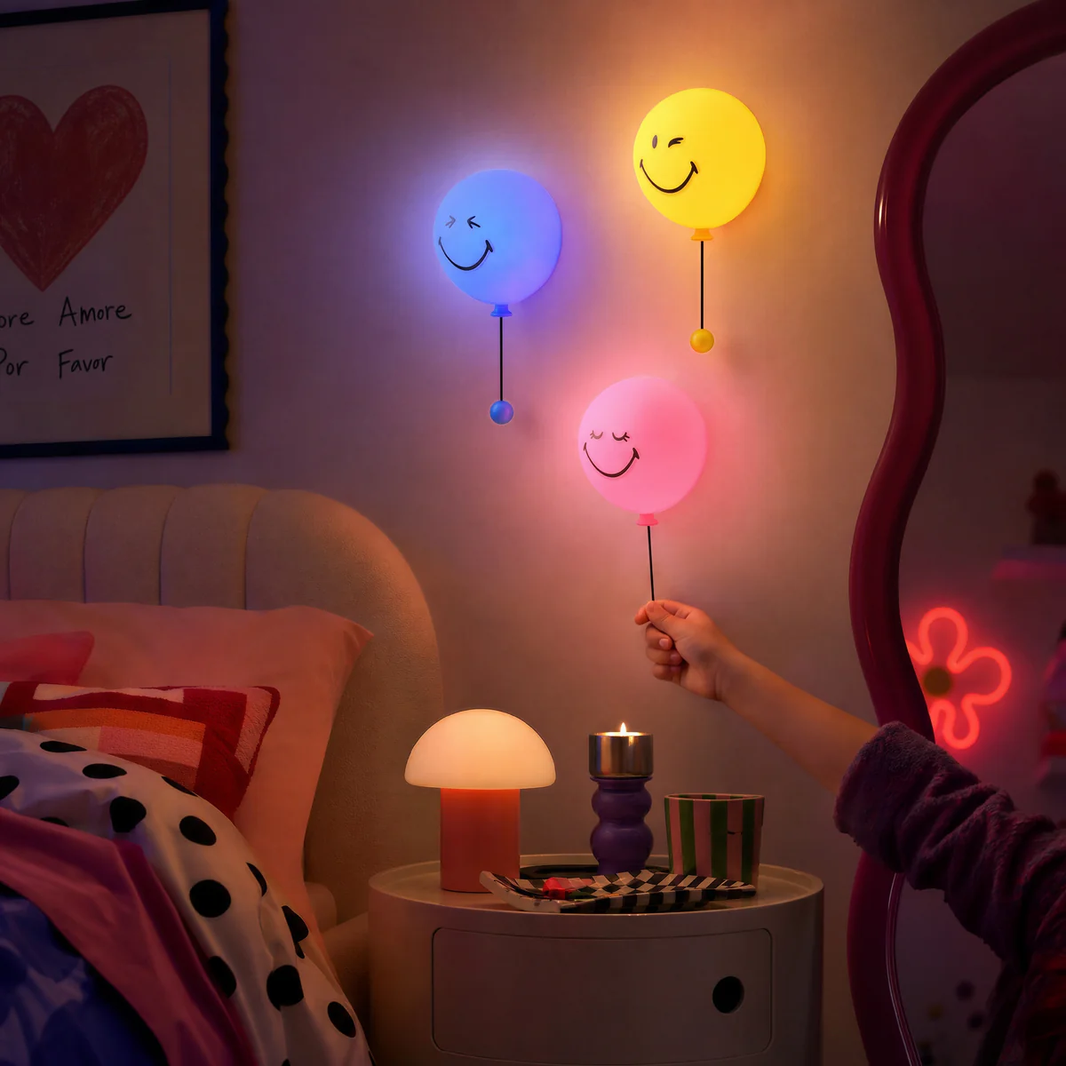 MOB: Bubbly light: 'smiley' blauw