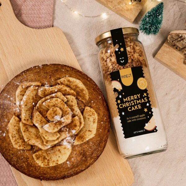 Pineut: 'Merry Christmas' cakemix